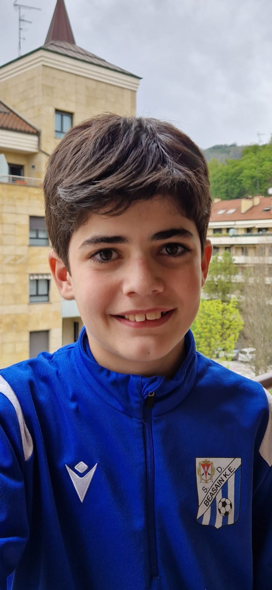 NIKOLAS DOS ANJOS ESNAOLA