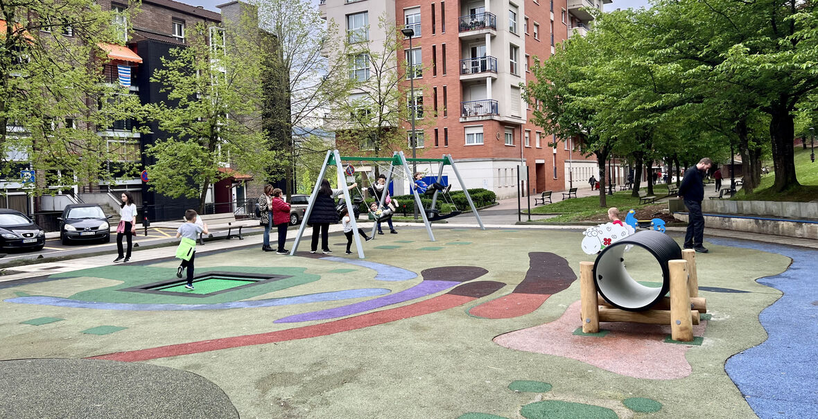 Abierto el parque infantil de Ezkiaga tras las últimas reformas