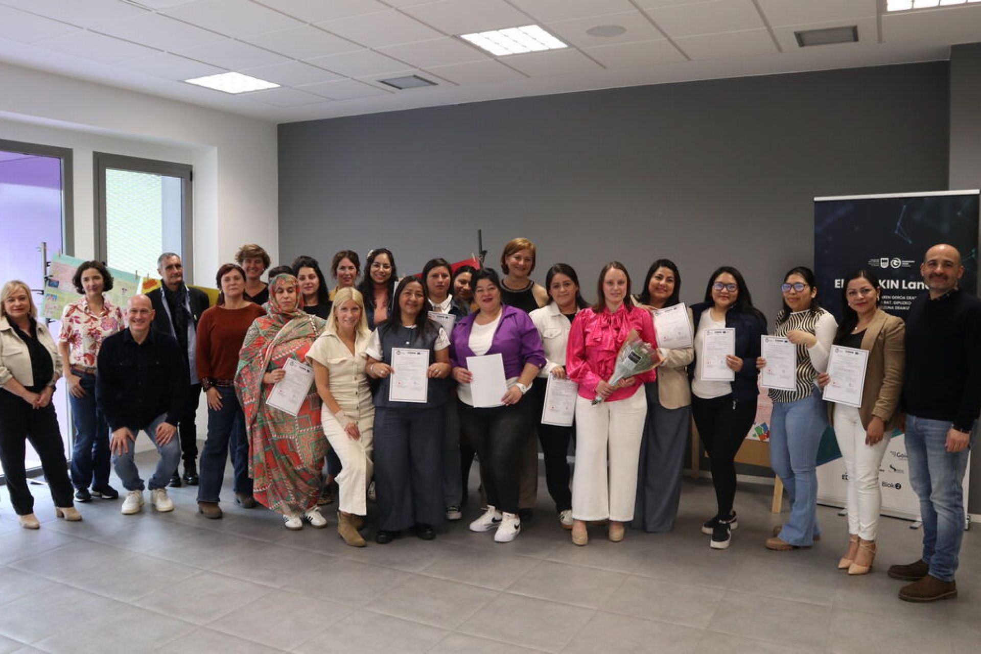 Formación para orientar personal cualificado al sector de los cuidados