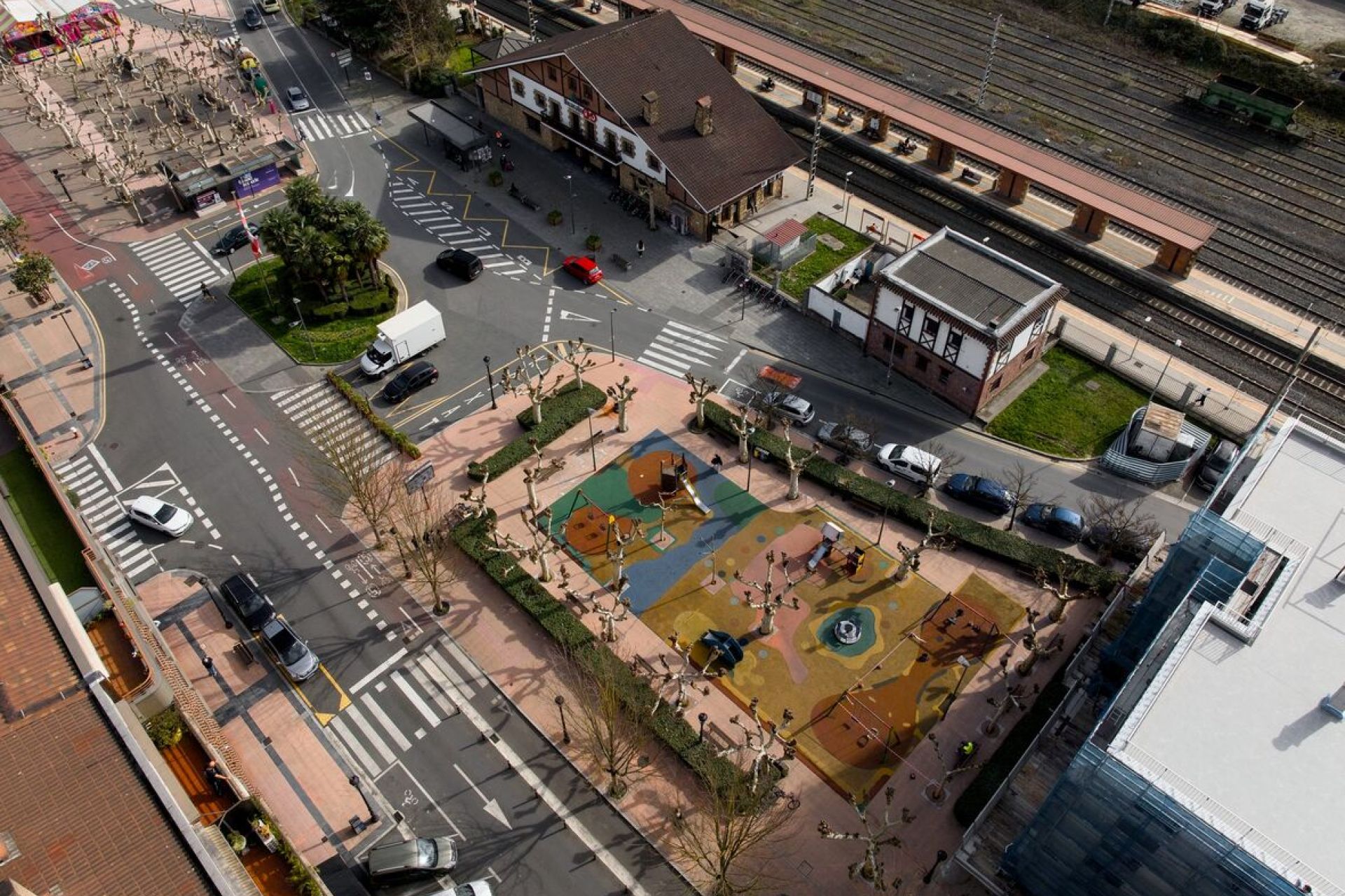Barrendain plaza birgaitzeko lanak urtarrilaren 12an hasiko dira