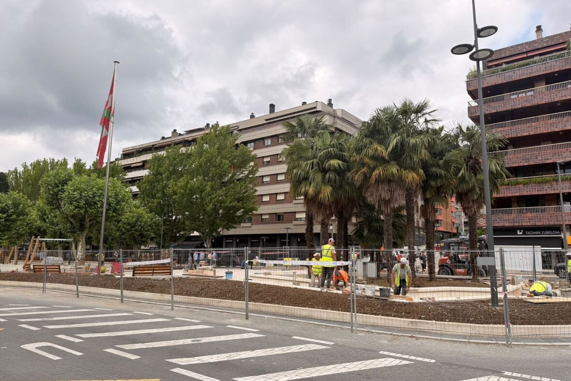 Barrendain plaza ingurua asfaltatzeko lanak uztailaren 1ean hasiko dira