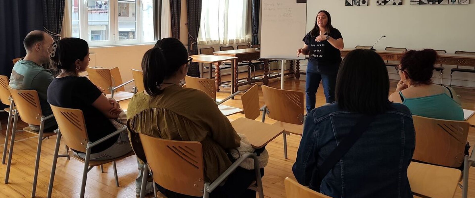 La Escuela de Empoderamiento para Mujeres de Beasain pone en marcha su nueva edición de otoño-invierno