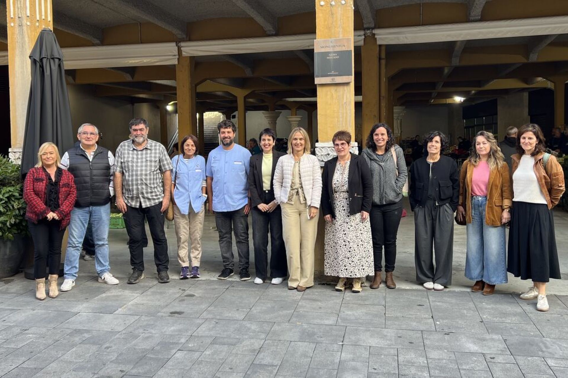 Impulso municipal a una nueva campaña para fomentar la alimentación saludable y el mercado local entre el alumnado