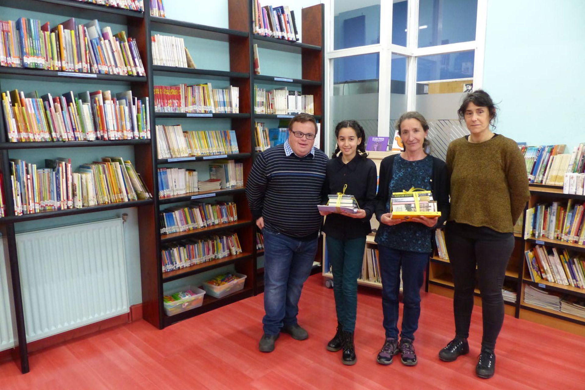 Liburuaren nazioarteko egunaren harira irakurzaletasuna saritu du Udal bibliotekak