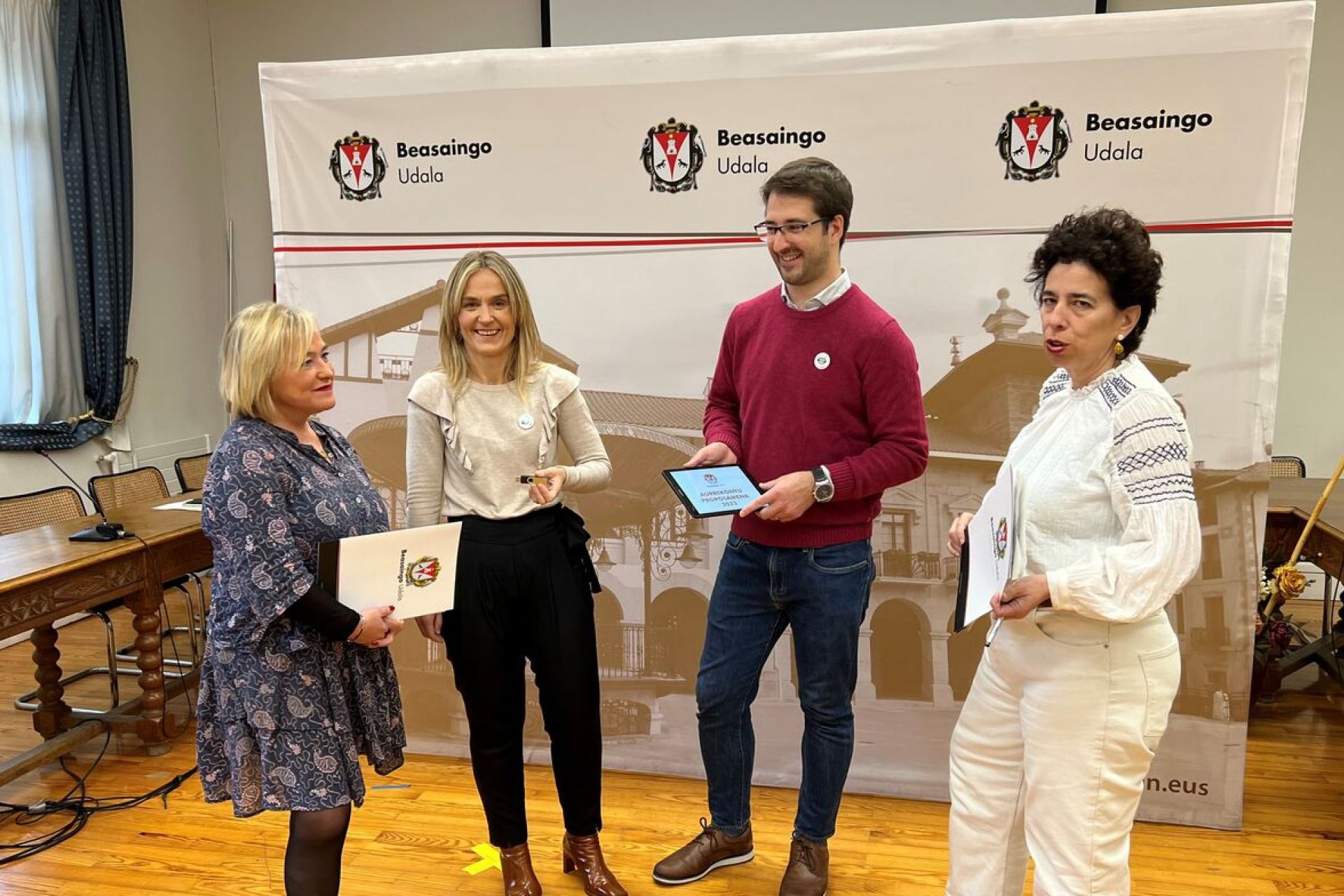 Behar gehien dutenei begirako aurrekontu proposamena aurkeztu du Udal Gobernuak