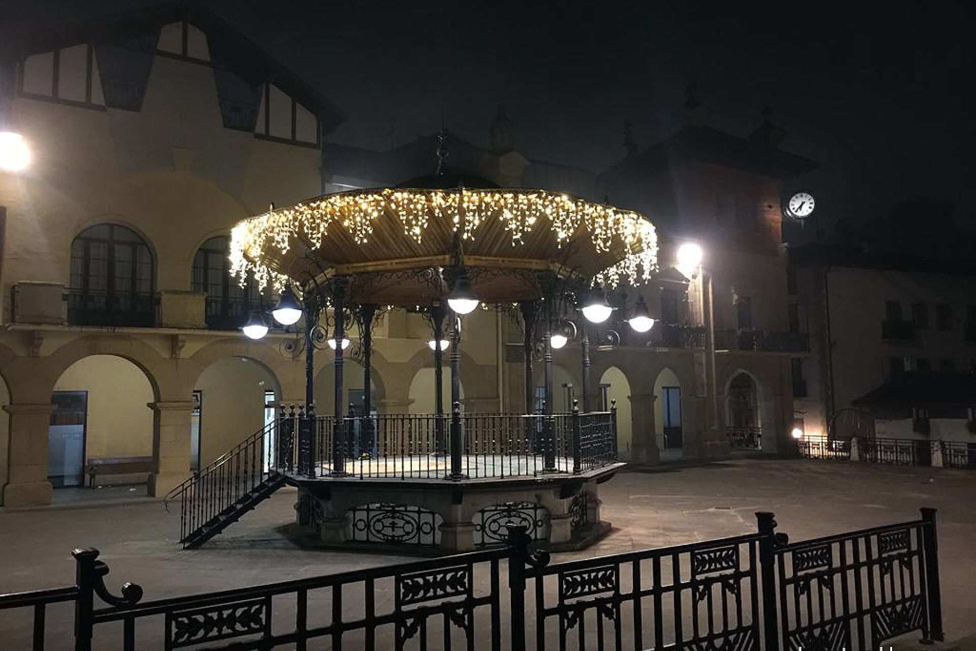 Este viernes se encenderán las luces navideñas